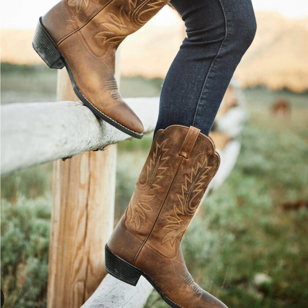 Ariat Tan Brown Heeled Boots Western Elegance